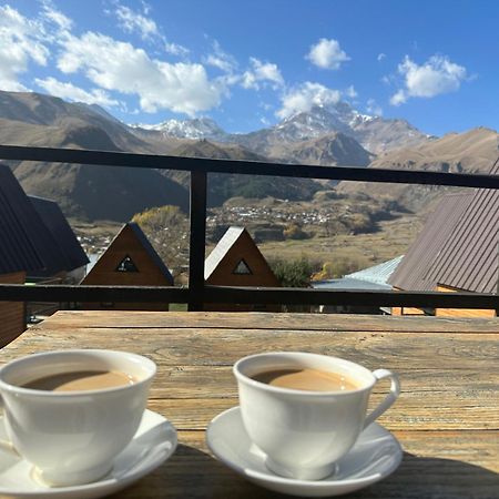 Guesthouse Elli & Cottages Kazbegi Exterior foto