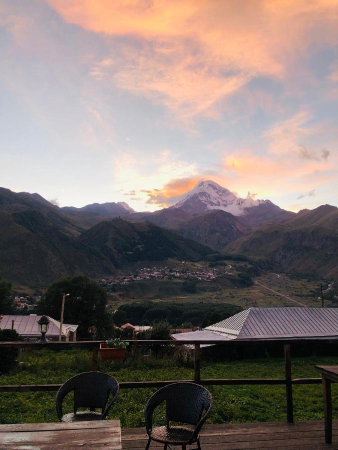 Guesthouse Elli & Cottages Kazbegi Exterior foto