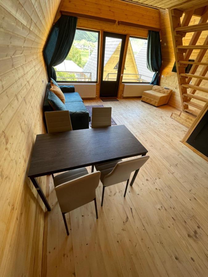 Guesthouse Elli & Cottages Kazbegi Exterior foto