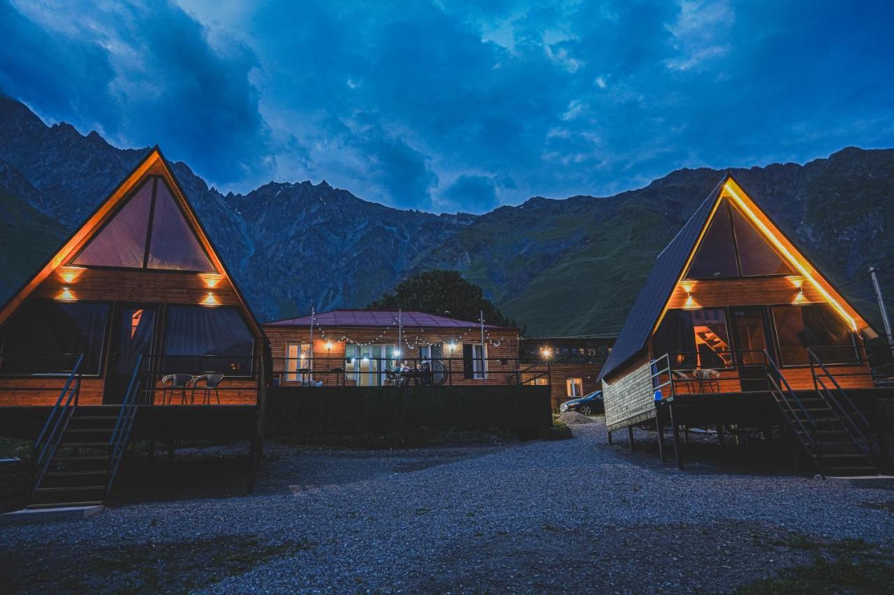 Guesthouse Elli & Cottages Kazbegi Exterior foto