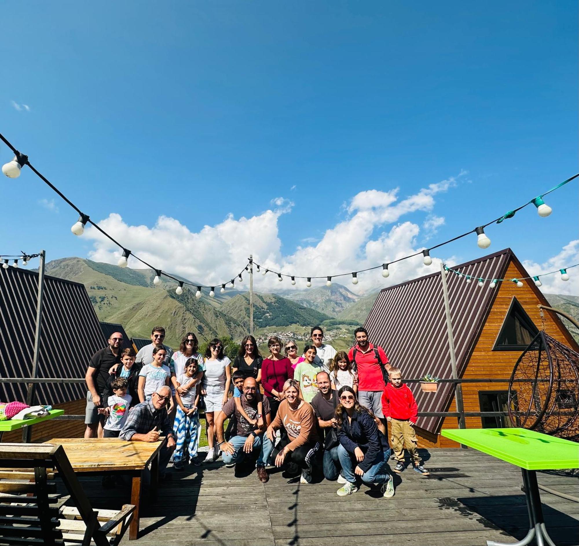 Guesthouse Elli & Cottages Kazbegi Exterior foto