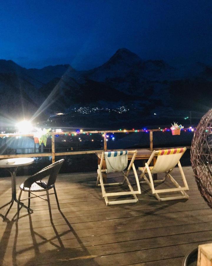 Guesthouse Elli & Cottages Kazbegi Exterior foto